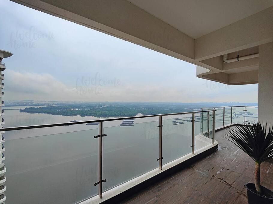 Bay Laurel, Country Garden Danga Bay Homestay By Welcome Home Johor Bahru Zewnętrze zdjęcie