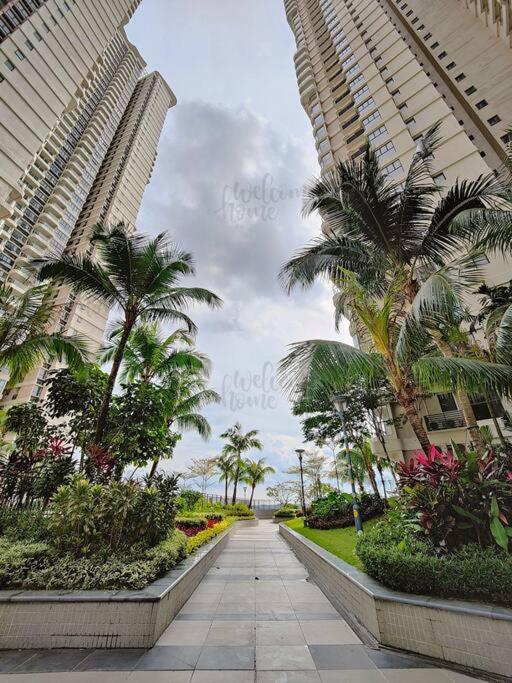 Bay Laurel, Country Garden Danga Bay Homestay By Welcome Home Johor Bahru Zewnętrze zdjęcie